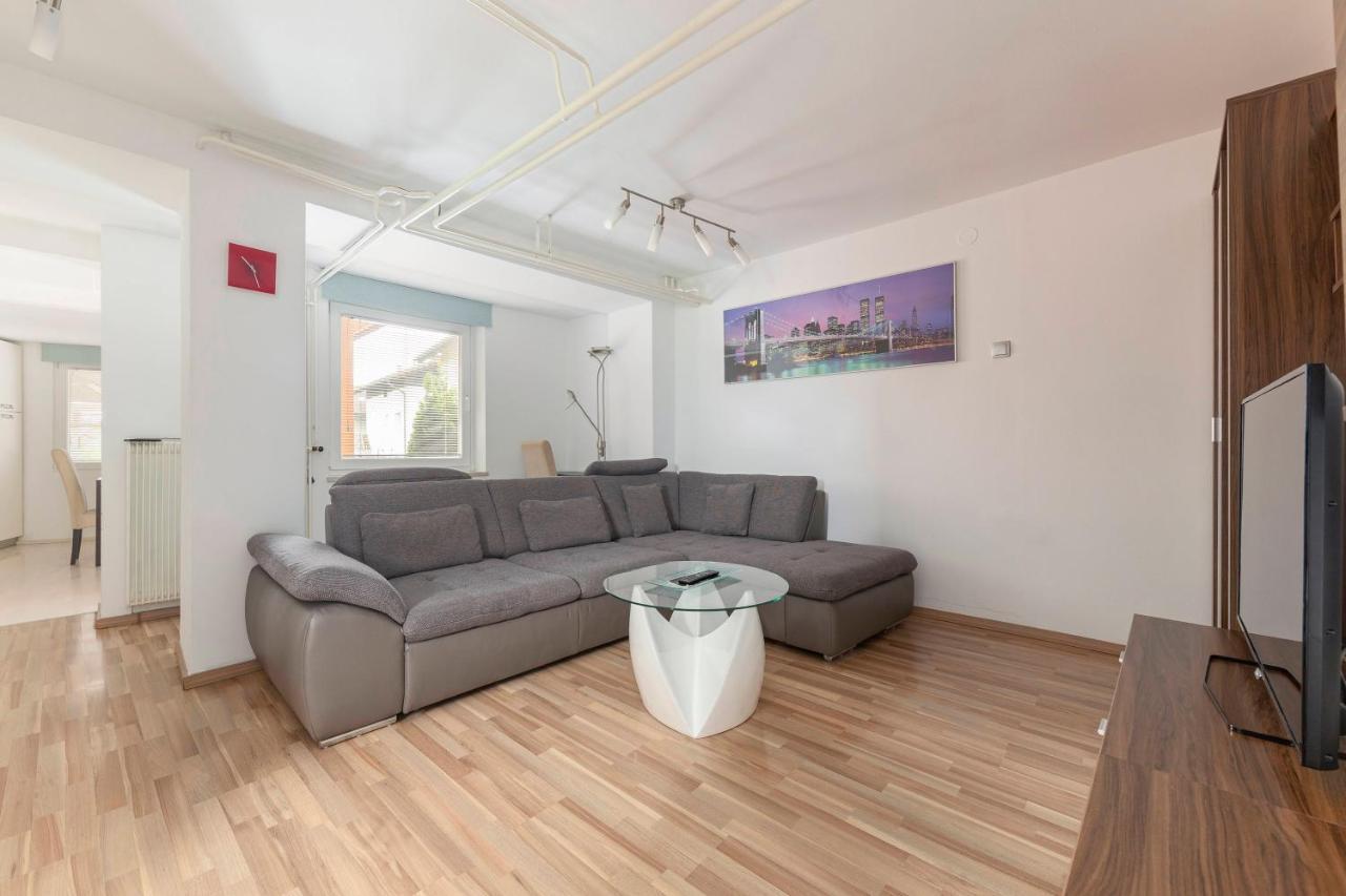 Apartment Vizmarje Любляна Екстер'єр фото